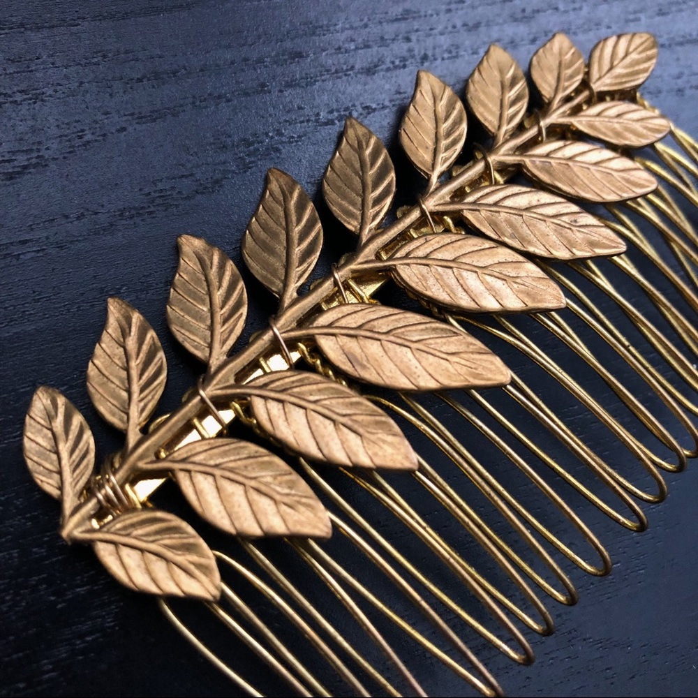 🌵2/$30🌵Vintage Hair Comb